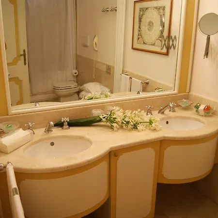 Paradiso Dell'etna Hotel