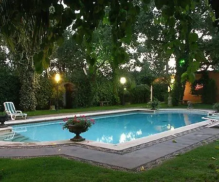 Paradiso Dell'etna Hotel 4*