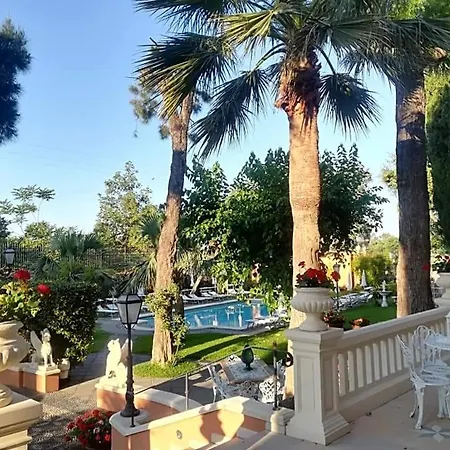 Hotel Paradiso Dell'etna 4*